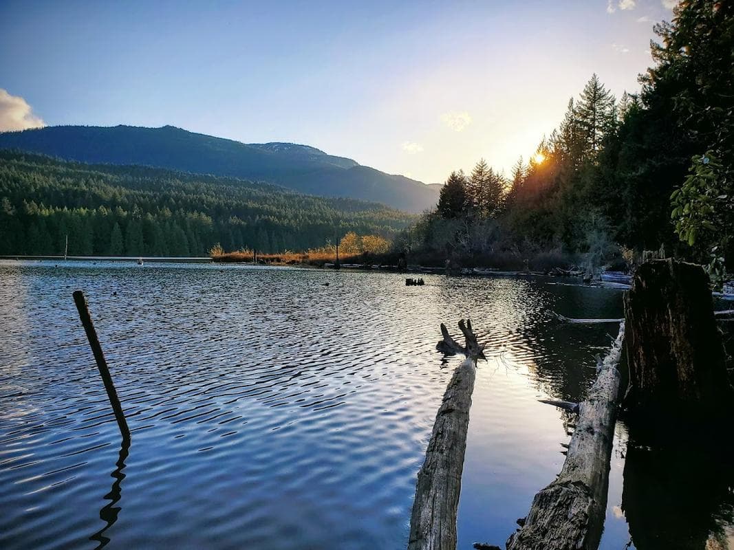 Westwood Lake Park