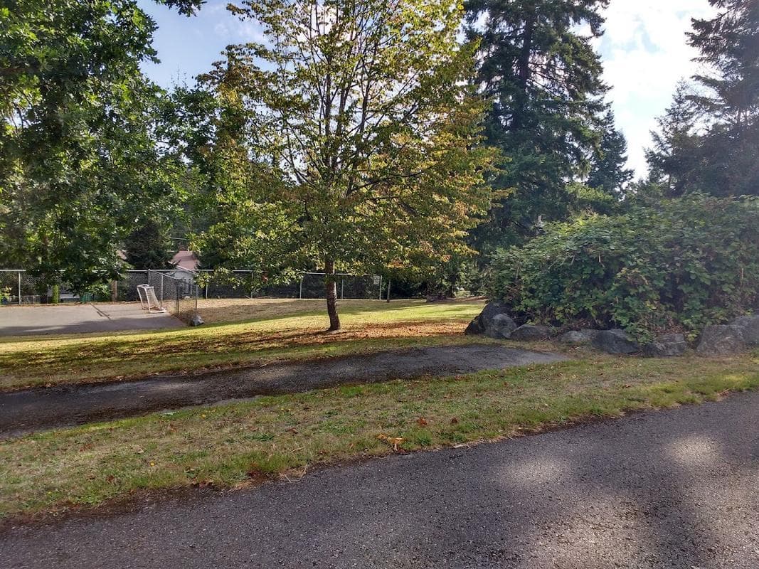 Emery Way Park