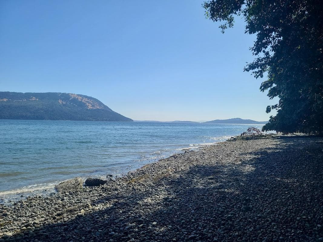 Satellite Park Drive Beach Access