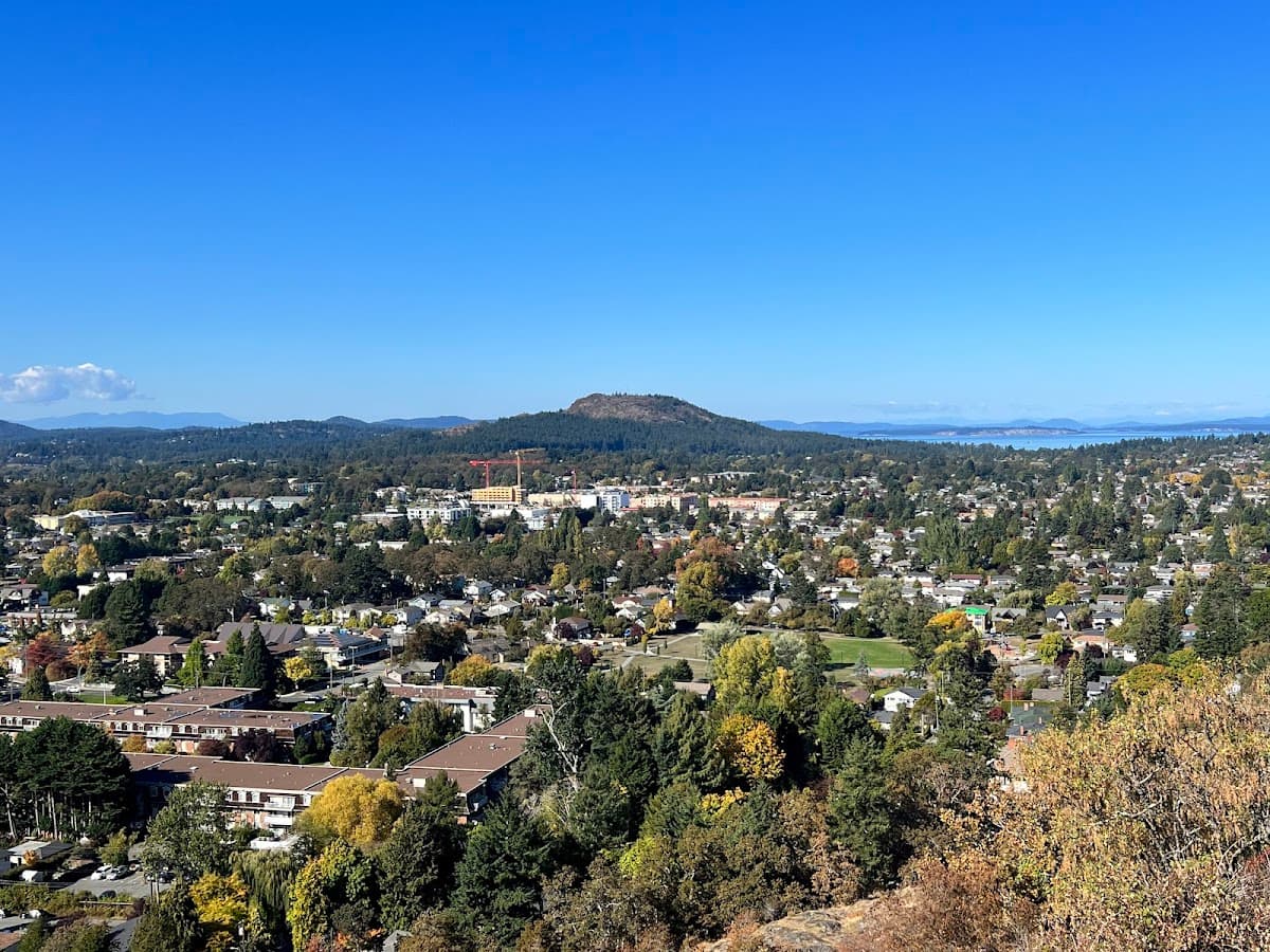 Mount Tolmie Park