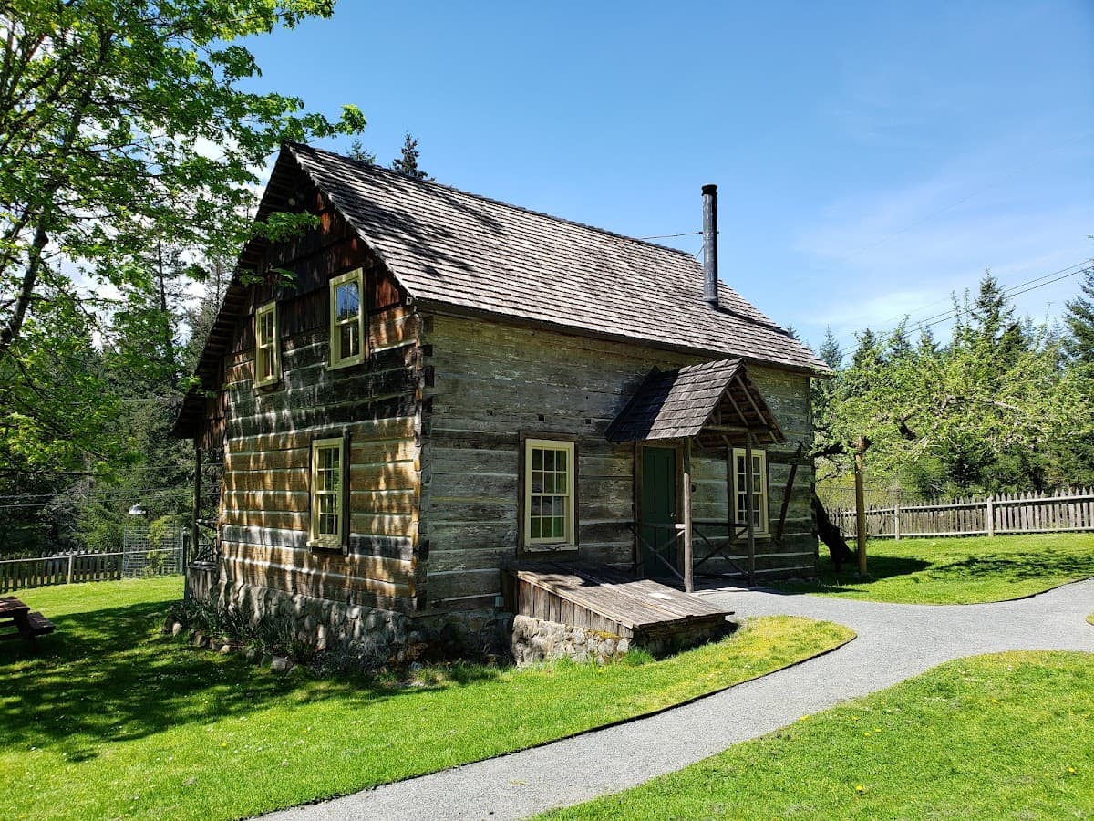 Caleb Pike Homestead